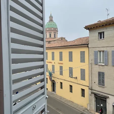 Finestra Sul Centro Storico Reggio Emilia