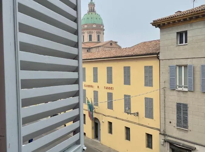 Finestra Sul Centro Storico Reggio nell'Emilia