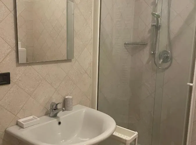 Finestra Sul Centro Storico